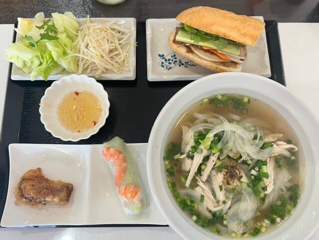 3 Mien Restaurant