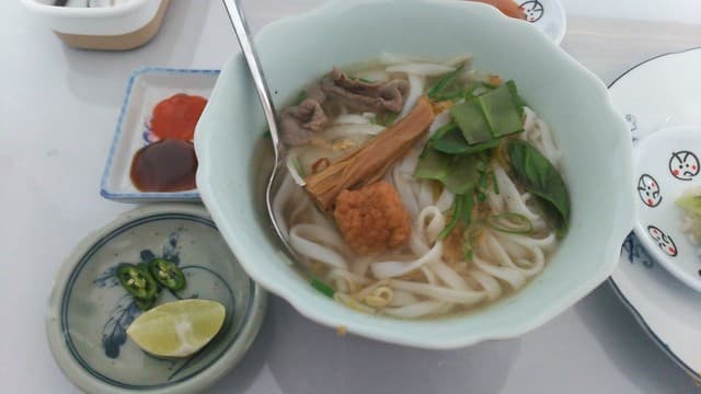 Ao Dai Vietnamese Restaurant