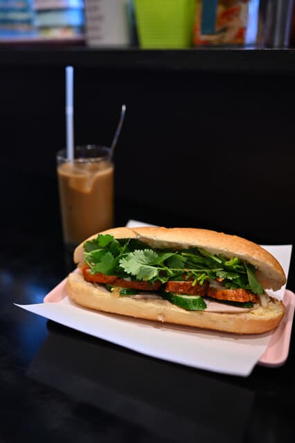 Bánh Mì Ngon Ngon