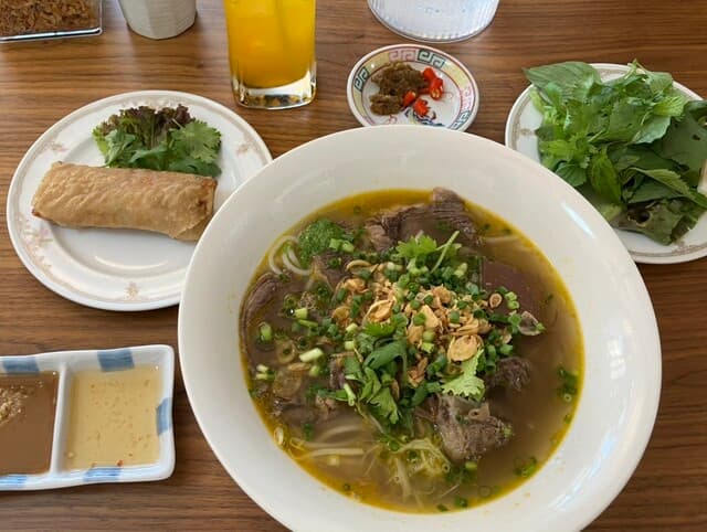 Bánh Mì Cảm Ơn