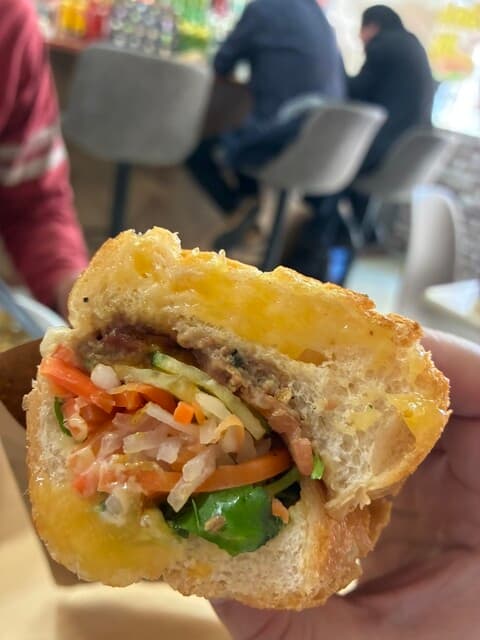 Bánh Mì Biwako