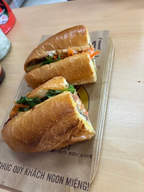 Bánh Mì Biwako