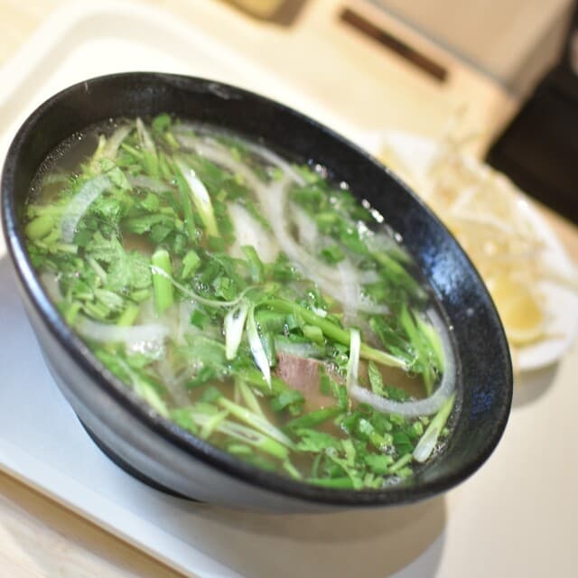Bánh Mì Long