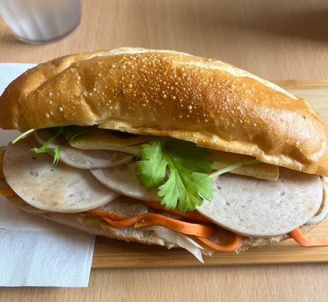 Banh My Non