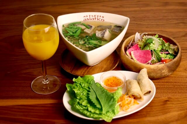 Vietnam Bistro asiatico