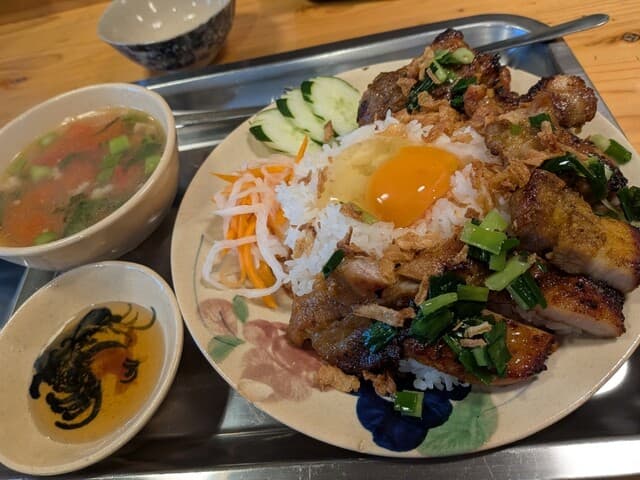 Quán Cơm Việt Anh Ba