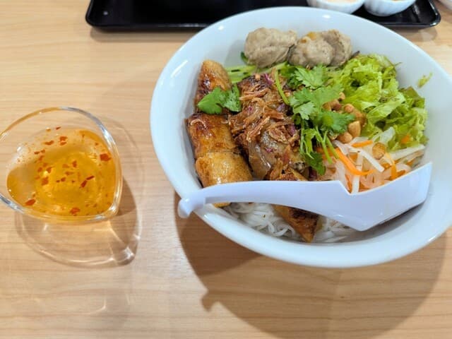 ベトナム居酒屋ハミーズバー