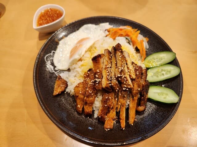 ベトナム家庭料理 フエ