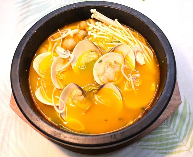 ベトナム料理 HOA SEN
