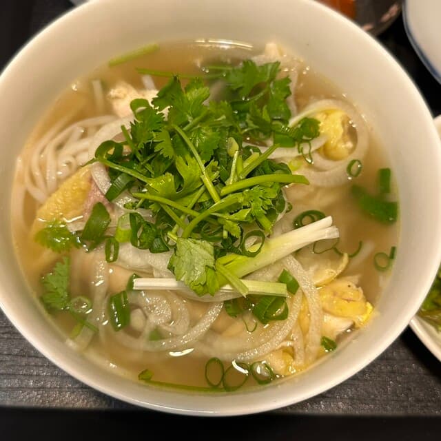 Vietnamese Restaurant Momo Chan