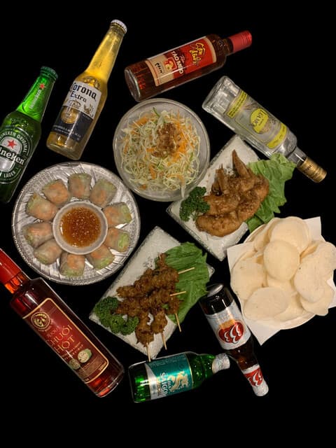 Vietnamese Restaurant Karakunai