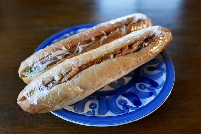 Bánh Mì DZO DZO