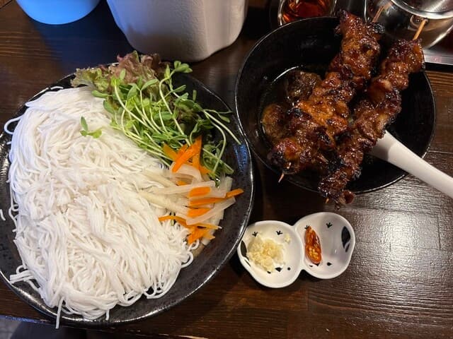 Vietnamese Restaurant Quynh