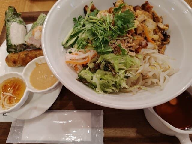 Betoya - Chi Nhánh Ningyocho