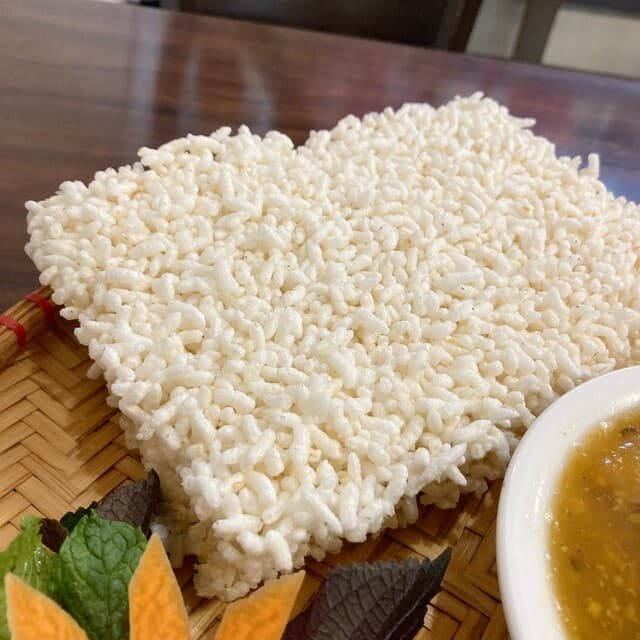 Hạc Xưa Restaurant