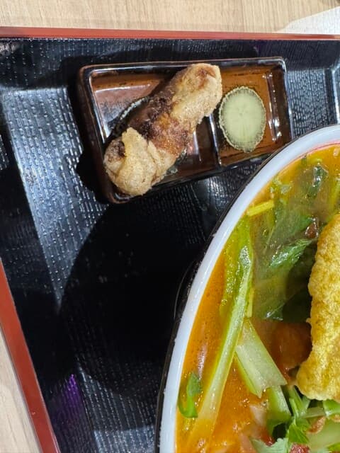 Hẻm Taka