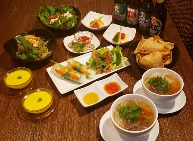 Nhà hàng Việt Nam Hoa Hoa