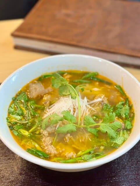 PHO QUYET