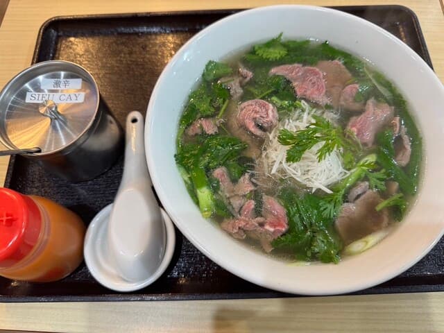 PHO QUYET