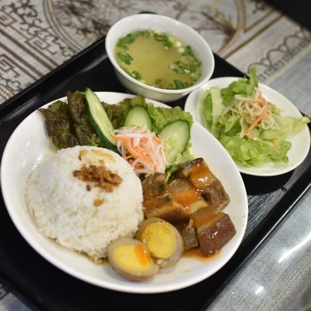 Phở Việt Quán