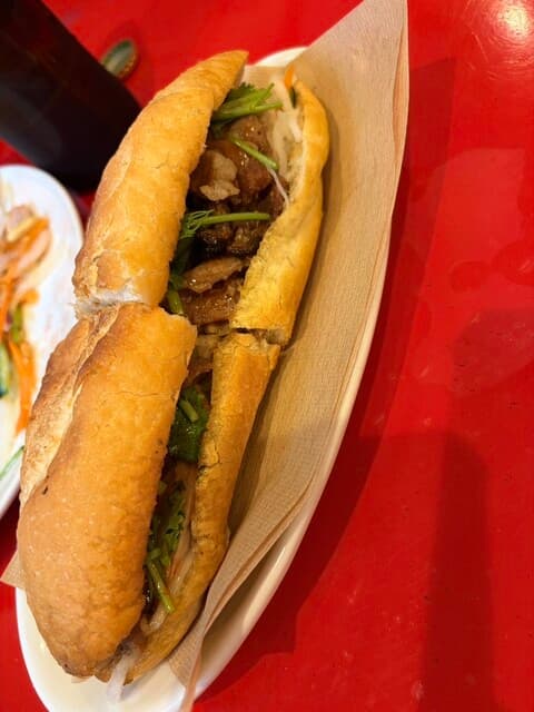 Phở Việt Quán