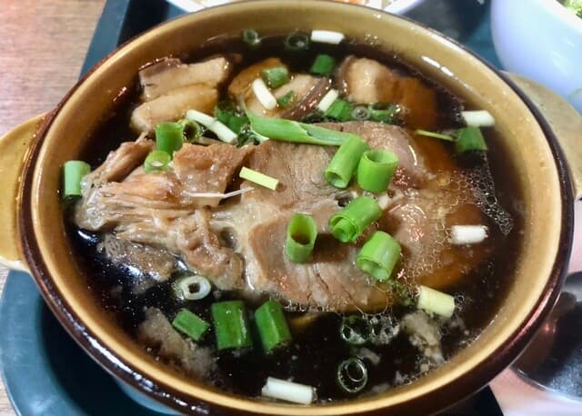 Pho Viet Tsurumi