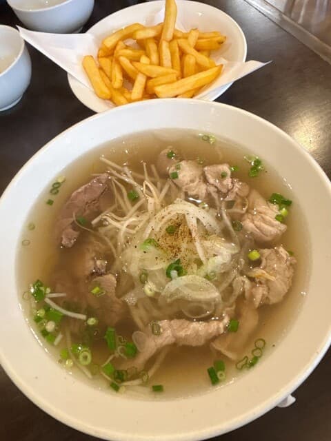 Nhà hàng Việt Nam Himawari