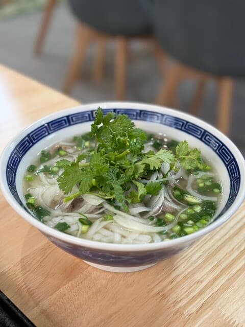 Quán Việt Kazoku