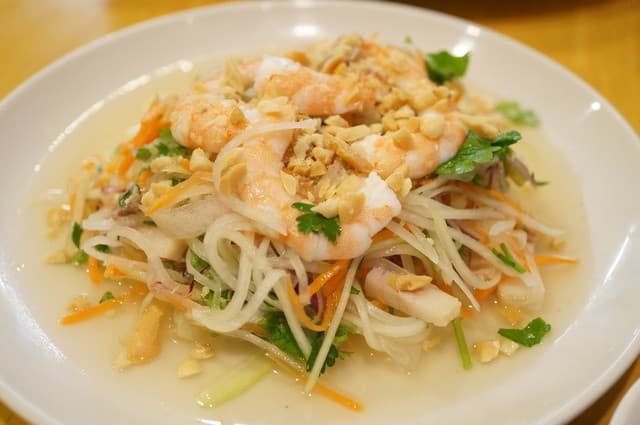 (食)越南