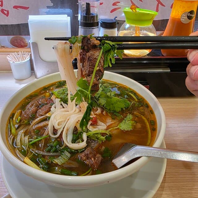 フォーミン 関内店