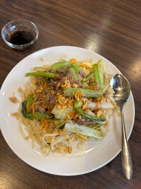 Lạc Dương Quán