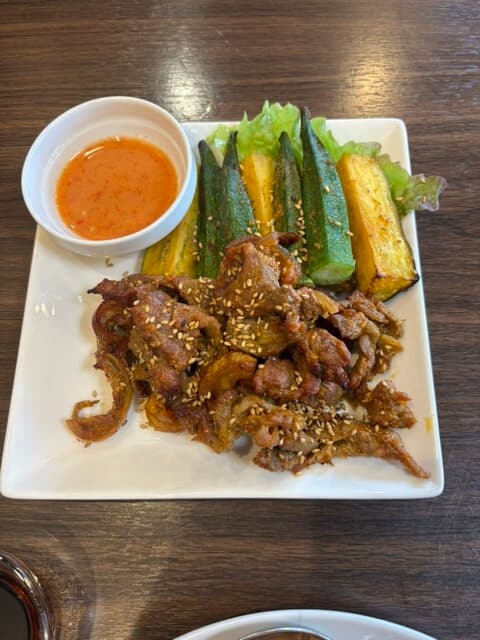 Lạc Dương Quán