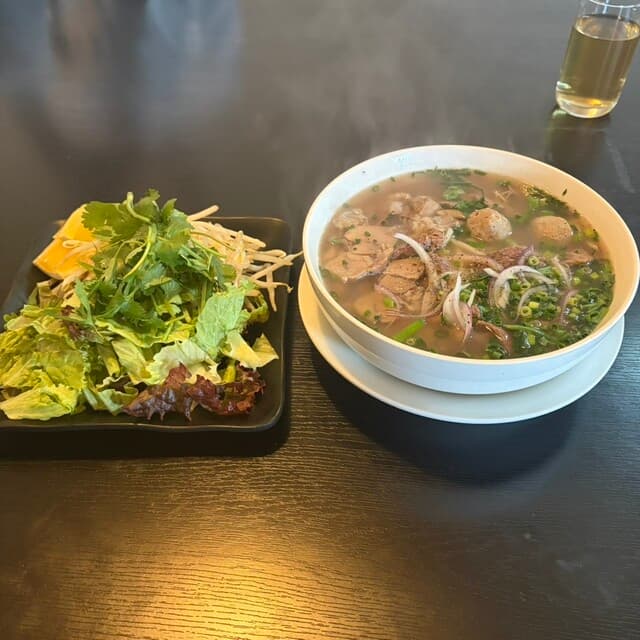 Le Chen Restaurant