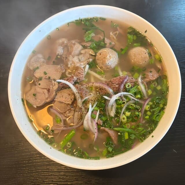 Le Chen Restaurant