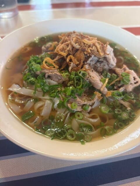 Nhà Hàng Phở Việt Nam