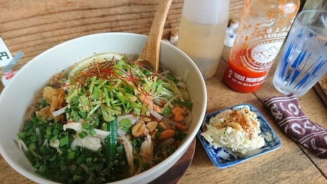 Quán Yatai Chè